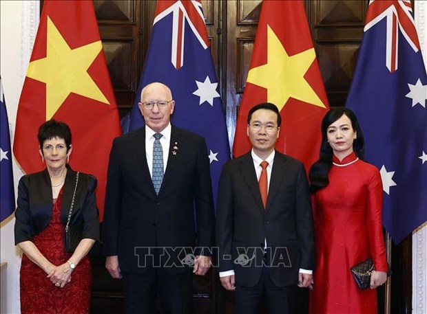 越南国家主席武文赏和夫人设宴招待澳大利亚总督和夫人 hinh anh 1