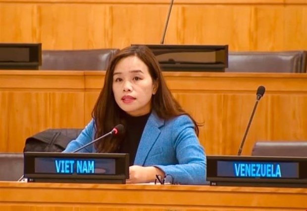 越南强调和平利用核能和外层空间的权利 hinh anh 1