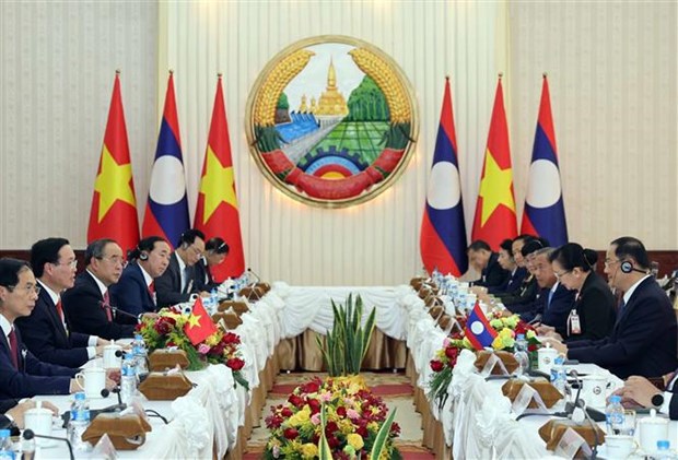 越南国家主席武文赏会见老挝国家领导人 hinh anh 2