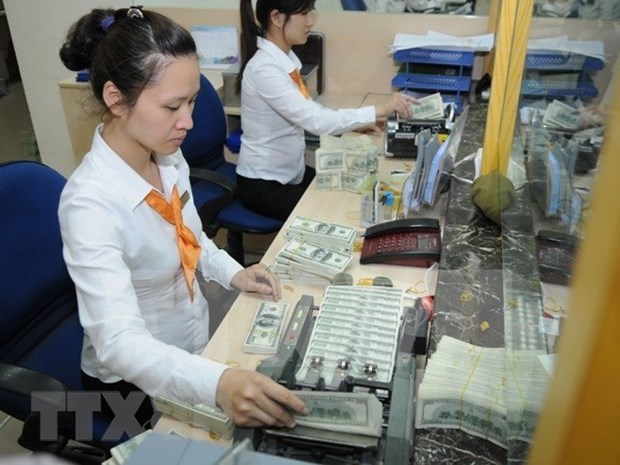 4月28日上午越南国内市场美元价格下降，人民币价格上涨 hinh anh 1