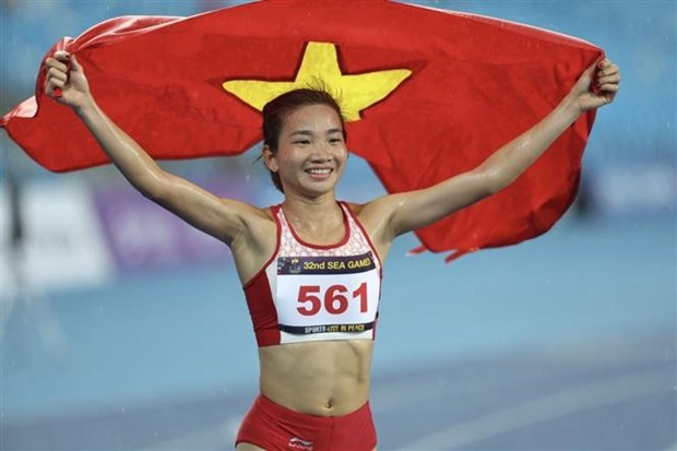 第32届东运会：越南田径运动员阮氏莺成功卫冕冠军 hinh anh 1
