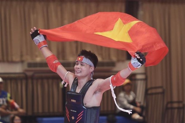 第32届东亚会：田径和高棉斗狮拳队使越南体育代表团跃居金牌榜第二 hinh anh 2