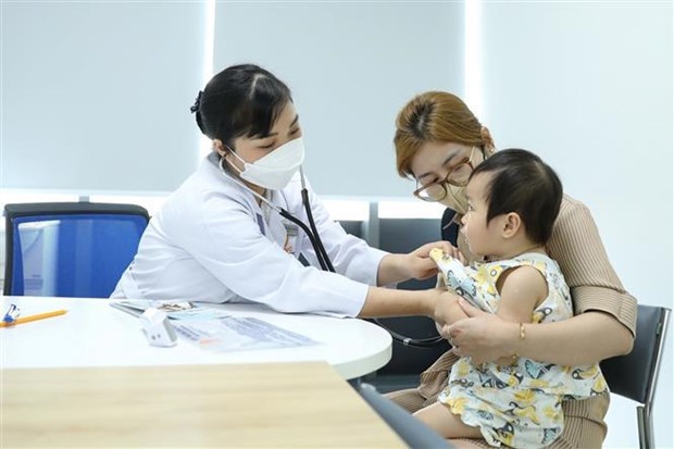 政府副总理陈红河：不让扩大免疫规划疫苗短缺现象发生 hinh anh 1