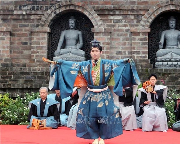 日本传统艺术表演活动在河南省举行 hinh anh 2