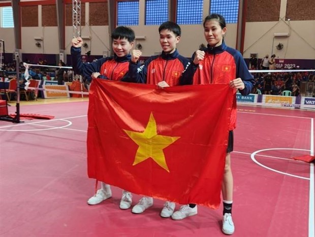 第32届东运会：越南运动员在摔跤和藤球比赛项目获得三枚金牌 hinh anh 1