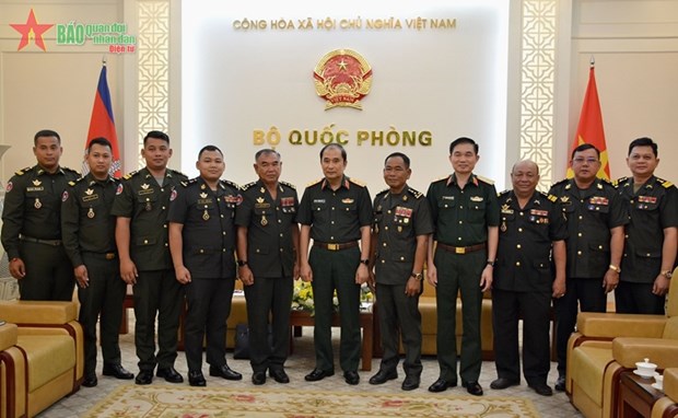 越南重视巩固与柬埔寨的关系 hinh anh 2