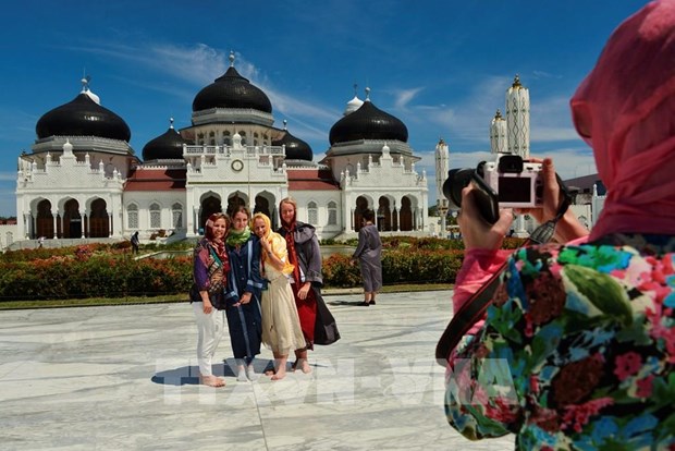 印尼力争实现2023年旅游创汇收入达100亿美元的目标 hinh anh 1