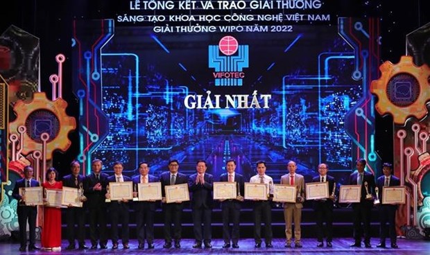 2022年越南科学技术创新奖获奖项目揭晓 hinh anh 2