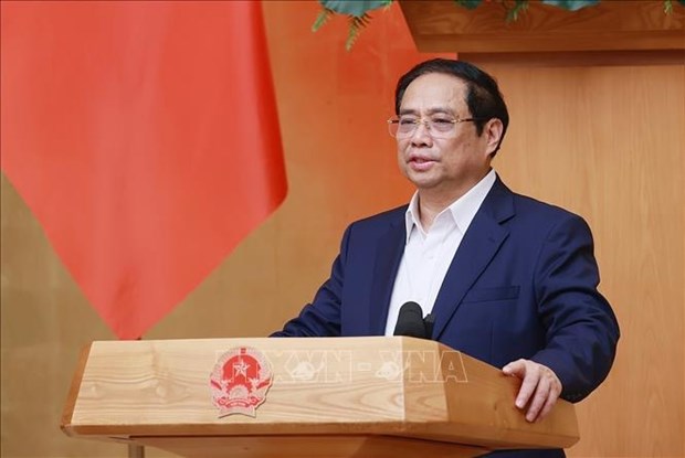 越南政府总理主持政府与各地方视频会议和2023年5月份政府例行会议 hinh anh 1