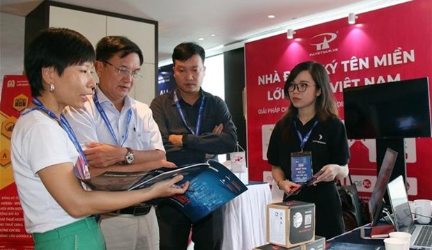 越南积极寻找在智能时代的互联网治理解决方案 hinh anh 2