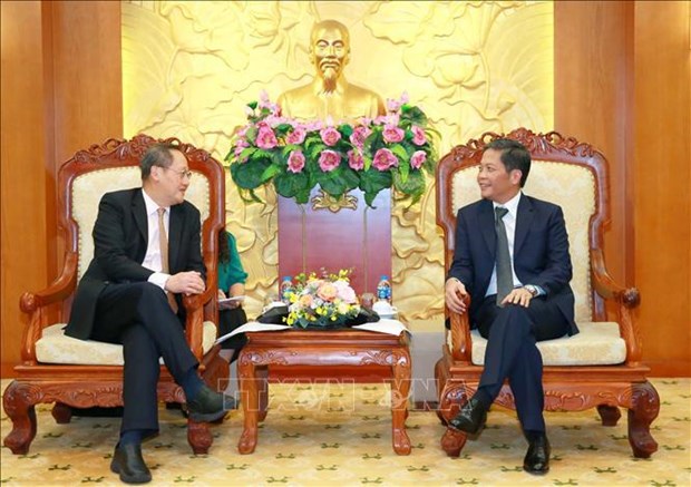 越南与新加坡和澳大利亚加强多领域合作 hinh anh 1