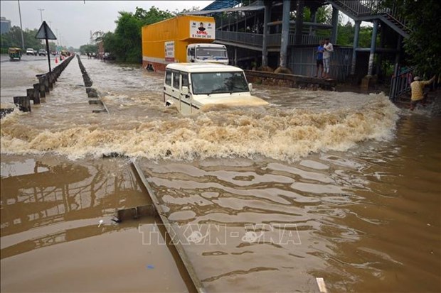 越南领导人就印度北部严重洪灾致慰问电 hinh anh 1