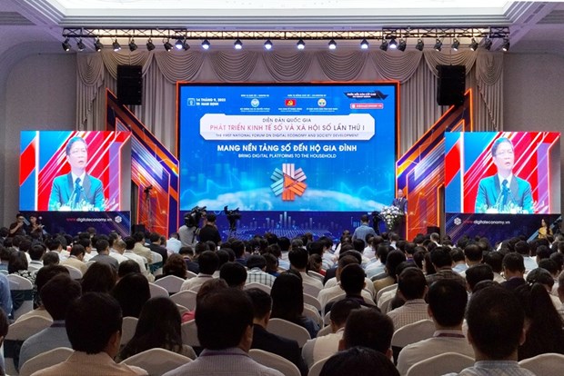 第一届国家数字经济和数字社会发展论坛在南定省开幕 hinh anh 1