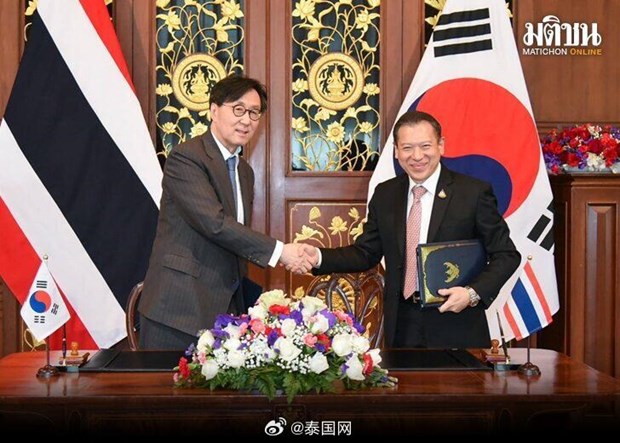 泰国与韩国协商解决旅游签证和非法劳务问题 hinh anh 1