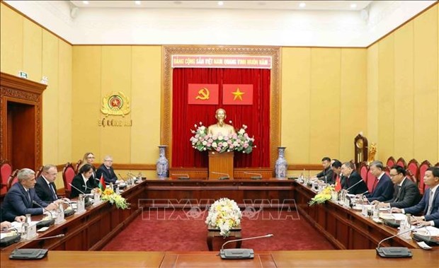 越南与白俄罗斯促进司法鉴定领域的合作 hinh anh 2