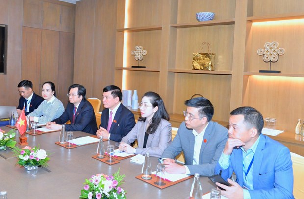 越南国会秘书处与老挝国会秘书处加强合作 hinh anh 1
