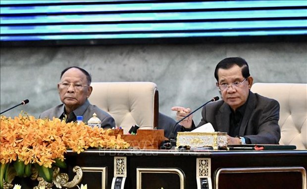 柬埔寨人民党健全中央领导班子—洪玛奈首相当选副主席 hinh anh 1