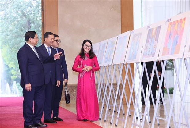 越南政府总理范明政主持仪式 欢迎柬埔寨首相对越南进行正式访问 hinh anh 2