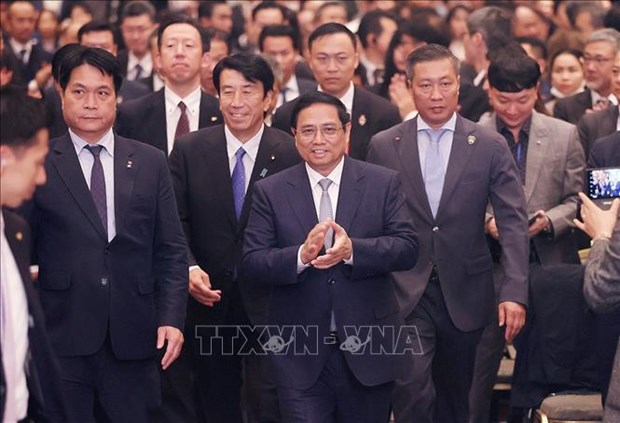 越南政府总理范明政呼吁日本企业继续扩大对越投资 hinh anh 2