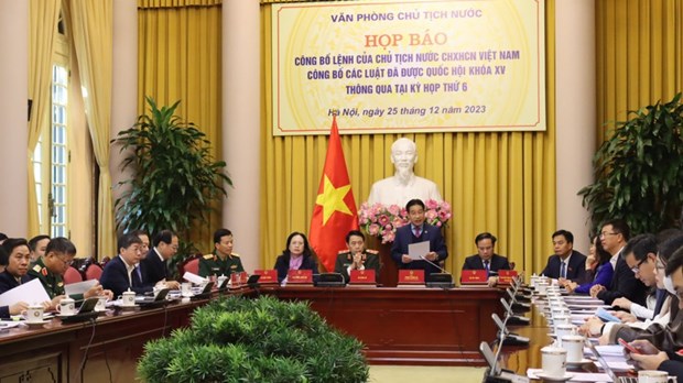 越南国家主席关于国会所通过的七部法律的法令 hinh anh 1