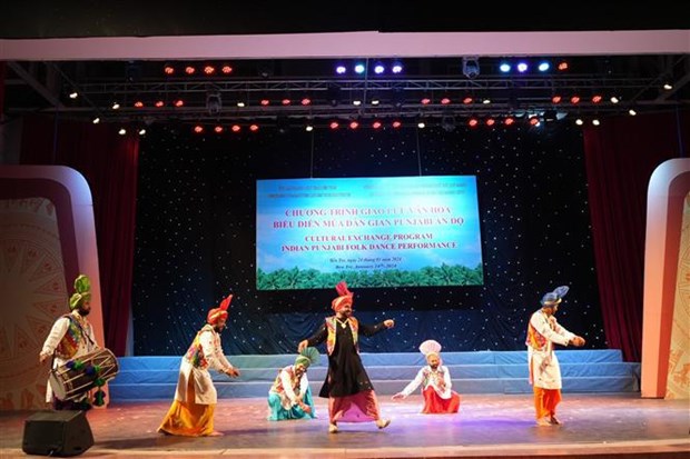 印度旁遮普民间舞表演文化交流活动在槟椥省举行 hinh anh 1