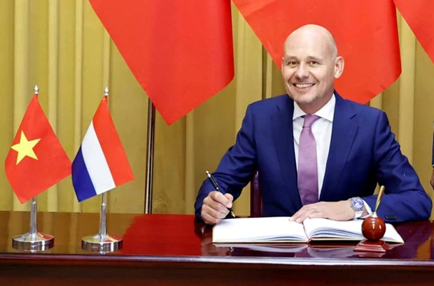 荷兰与越南将继续携手前行共同书写两国未来50年合作的辉煌 hinh anh 1