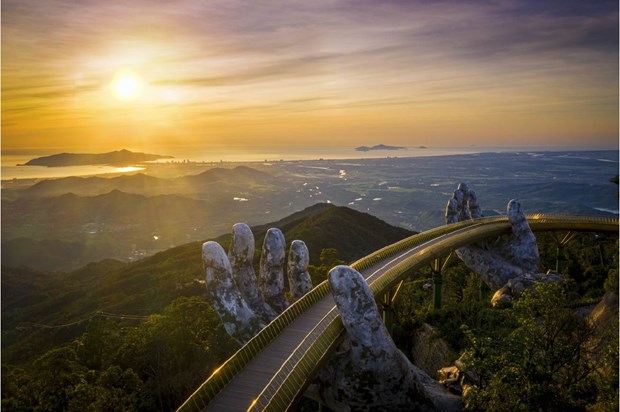 英国媒体：越南高山上欧洲村庄的美丽令人惊讶 hinh anh 3