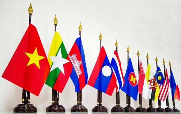 东盟与中日韩副财长和央行副行长会议将在老挝召开 hinh anh 1