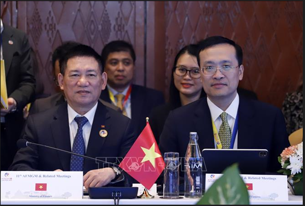 越南出席东盟金融货币合作伙伴会议 hinh anh 1