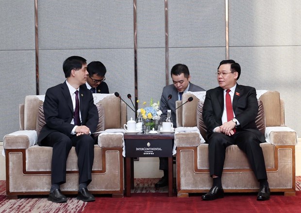 越南国会主席王廷惠会见中国企业领导 hinh anh 3