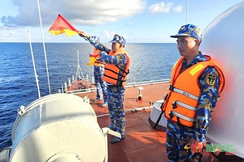越南和泰国海军举行第49次联合巡逻 hinh anh 1