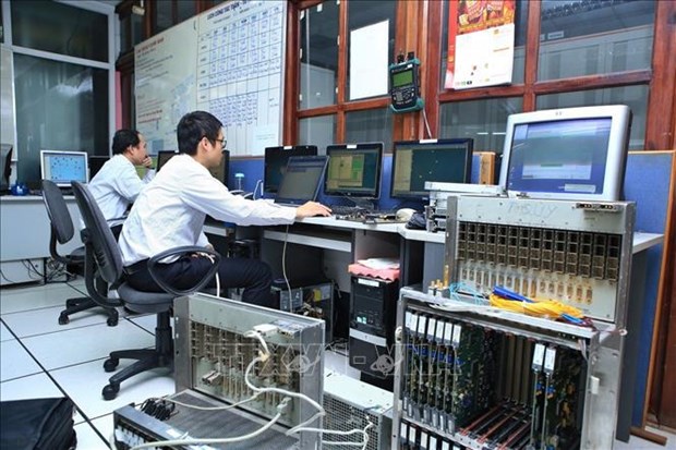 科技电信企业继续受益于数字经济增长 hinh anh 2